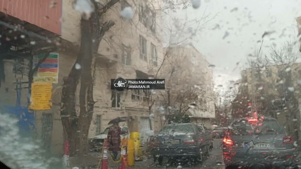 بارش تگرگ در برخی از نقاط تهران/ امروز 25 دی 1400 + تصاویر و فیلم