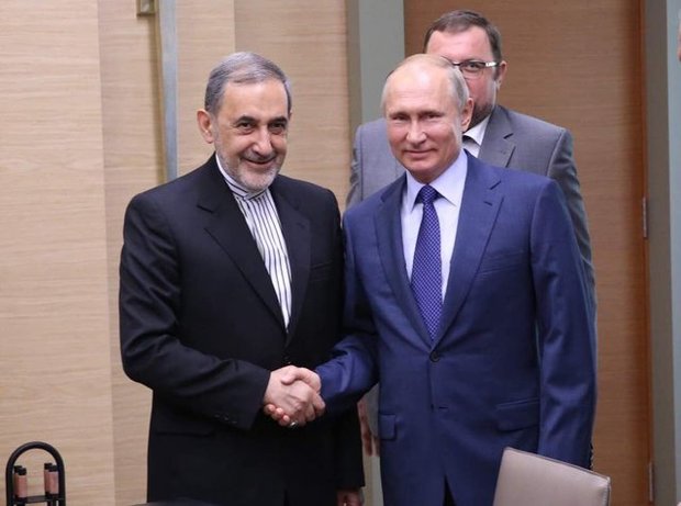 ولایتی: رهبری به روابط ایران و روسیه به عنوان رابطه راهبردی و استراتژیک نگاه می‌کنند | پوتین خواستار همکاری نفتی تا سقف ۵۰ میلیارد دلار