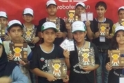 آموزشگاه روبیان گناوه در رقابت های جنگجوی هوشمند اول شد