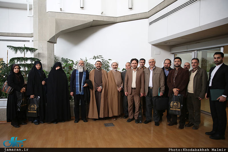 بازدید جمعی از مدیران موسسه تنظیم و نشر آثار امام(س) از مرکز اسناد کتابخانه ملی 