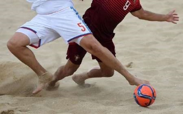 مسابقات گروه سوم فوتبال ساحلی جوانان کشور در پارسیان آغاز شد
