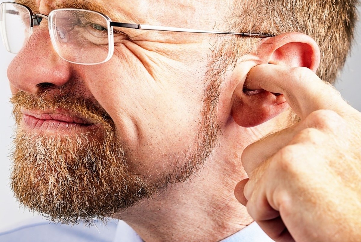 چگونه جرم گوش را تمیز کنیم؟