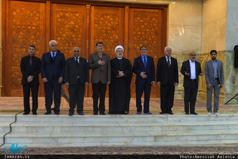 ادای احترام جمعی از نمایندگان و نایب رئیس مجلس عراق به حضرت امام خمینی(س)
