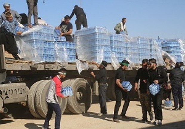 30 دستگاه تانکر سیار آب آشامیدنی مرز مهران را تامین می کند