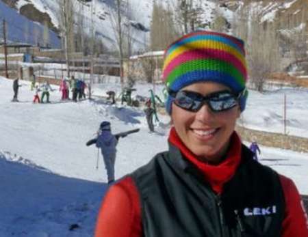 فارس، قهرمان رقابت‌های اسکی آلپاین بانوان کشور شد