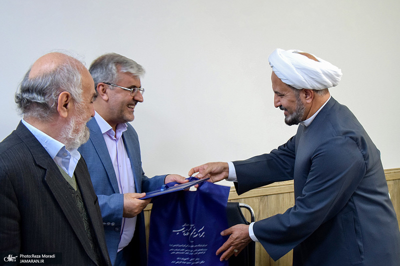 نشست هم اندیشی معاونین پژوهشی ادوار موسسه تنظیم و نشر آثار امام خمینی(س) 