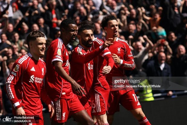 برد ثانیه آخری لیورپول در دربی مرسی ساید با گل فن دایک
