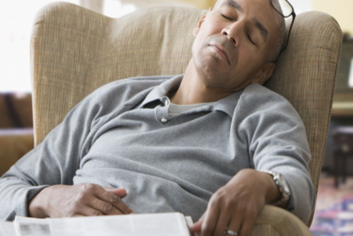 خواب نیمروزی مفید است یا مضر؟
