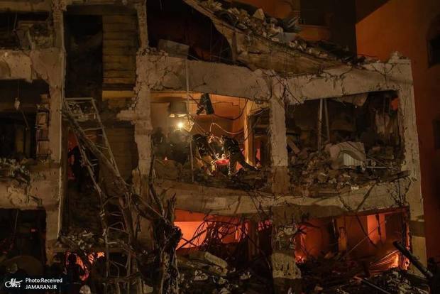 جزییات موج جدید حملات موشکی ایران به اراضی اشغالی،‌ صبح امروز/ برخی مناطق تل آویو دچار قطع برق شد