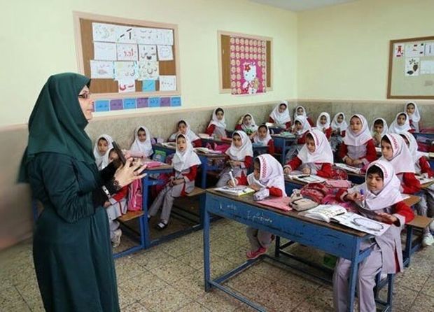 مشکل کمبود معلم در شهرستان‌های استان تهران برطرف شد