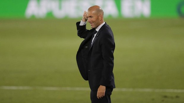 واکنش زیدان به حرکات عجیب گرت بیل روی نیمکت