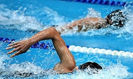مسابقات قهرمانی شنای استان های مرکزی و لرستان در اراک پایان یافت