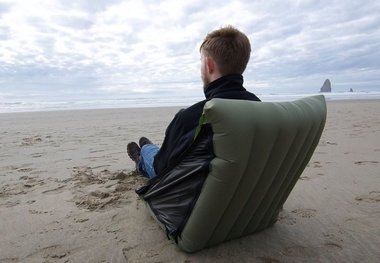 کوله ای که به صندلی و رختخواب تبدیل می شود!
