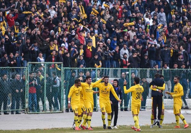 ۹۰ ارومیه میزبان دربی فوتبال آذربایجان در لیگ یک کشور