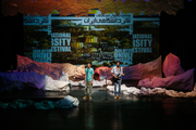 اختتامیه جشنواره تئاتر دانشگاهی با رنگ و بوی انتخابات
