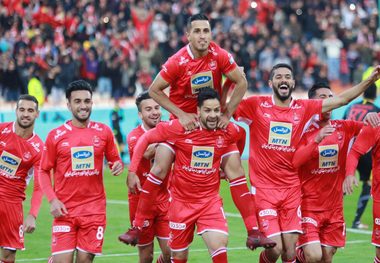 مدافع پرسپولیس: آقای عرب! مردم را به گرگ بودن دعوت نکن

