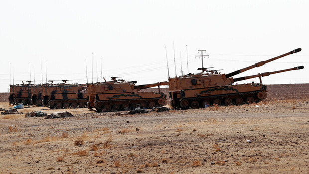 کشته شدن 10 غیرنظامی سوری در حمله توپخانه ای ارتش ترکیه 