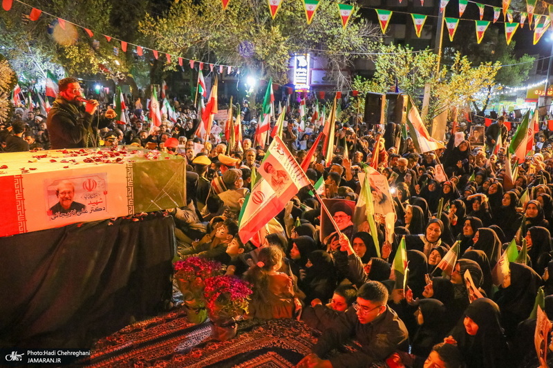 مراسم استقبال و وداع با پیکر مطهر شهید علی لاریجانی در قم