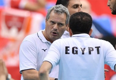 سرمربی تیم ملی والیبال مصر اخراج شد
