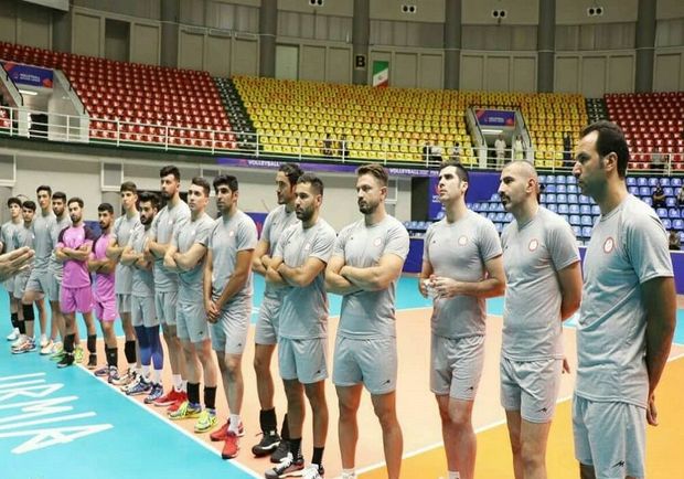 نخستین جلسه تمرینی تیم والیبال شهرداری ارومیه برگزار شد