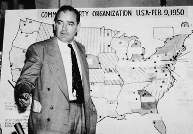 چگونه «سبک پارانویایی» بر سیاست آمریکا مسلط شد؟
