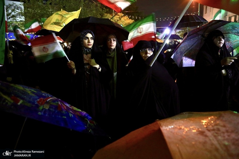 پنجاه و‌ یکمین اجتماع پر شور مردم در میدان شهدا