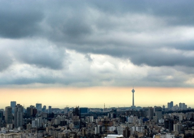 آسمان تهران ابری همراه با وزش باد پیش بینی می شود