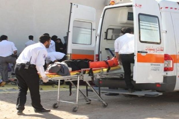 واژگونی خودرو در مشهد پنج نفر را روانه بیمارستان کرد