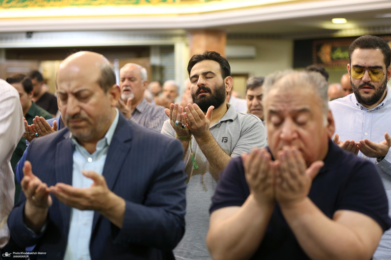 نماز عید سعید فطر در حسینیه شماره 2 جماران