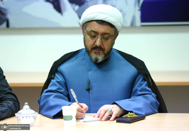 تبریک رئیس مؤسسه تنظیم و نشر آثار امام خمینی(س) به آیت‌الله سید مجتبی خامنه‌ای