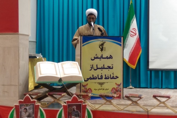 مزیت انقلاب اسلامی توجه به قرآن در کنار سایر آرمان ها بود