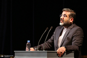 وزیر ارشاد: زشت است که مدیران ارشد از کلمات خارجی در سخنرانی استفاده می‌کنند/ زبان انقلاب اسلامی، فارسی است