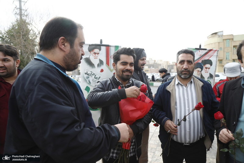 گلباران بیت تاریخی امام در قم توسط اصحاب رسانه