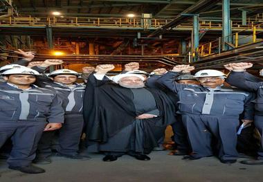 مشت های گره کرده ی رئیس جمهور روحانی ! + تصویر