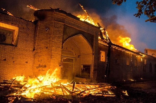 آتش سوزی در مسجد جامع ساری