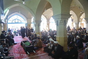 مراسم تشییع آیت الله موسوی تبریزی (ره)