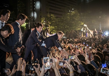 کره‌جنوبی خواستار بازگشایی کانال ارتباط با کره‌شمالی شد
