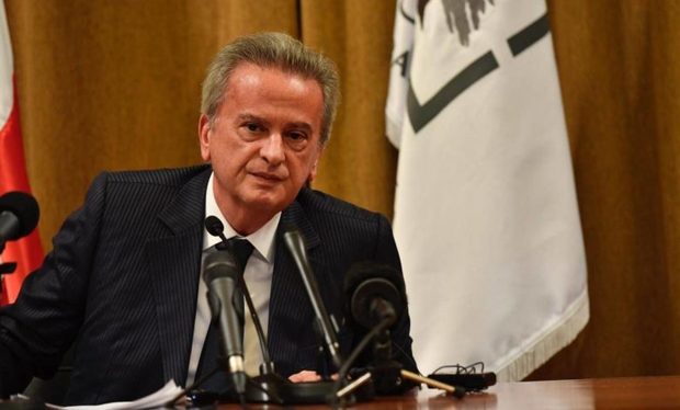 کناره‌گیری رئیس بانک مرکزی  جنجالی لبنان بعد از 3 دهه 