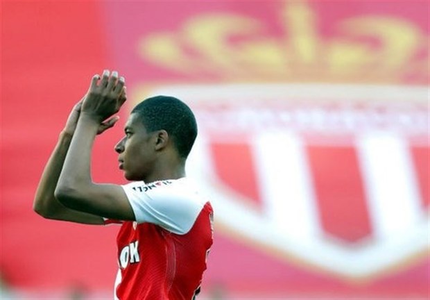 پیشنهاد ۱۰۰ میلیون یورویی آرسنال به امباپه