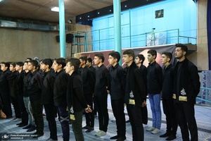 اجرای گروه سرود دانش آموزی بسیج هنرمندان شهریار در جماران