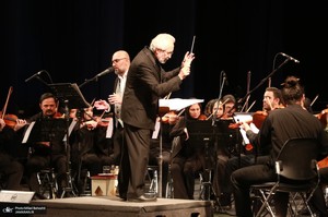 ارکستر موسیقی ملی ایران به مناسبت روز ملی خلیج‌فارس