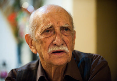 داریوش اسدزاده در بیمارستان بستری شد