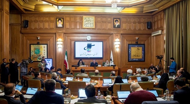 واکنش اعضای شورای شهر تهران به برنامه های سیدکامل تقوی نژاد