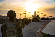 عراق: سه یگان آمریکایی از دو پایگاه خارج شدند