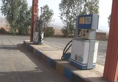 تامین بنزین وگازوئیل همچنان مساله حل نشدنی کلات مورموری است