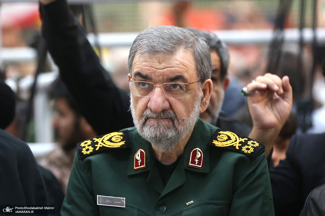 محسن رضایی: ترامپ با آزادسازی ۲۴ میلیارد دلار از دارایی‌های بلوکه‌شده ایران موافقت کرده اما با صراحت این موضوع را اعلام نمی‌کند/ امروز ملت آمریکا به مستعمره اسرائیل تبدیل شده/ توان بازدارندگی کشور به سطحی رسیده که ترامپِ حتی از مذاکره با ایران هراس دارد