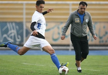 هافبک استقلال: به من کم لطفی شد/ در حسرت یک فرصت ماندم
