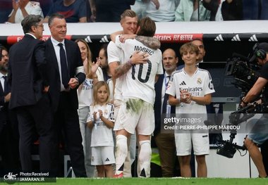 ویدیو| تونل خداحافظی برای مودریچ با استقبال همبازی قدیمی