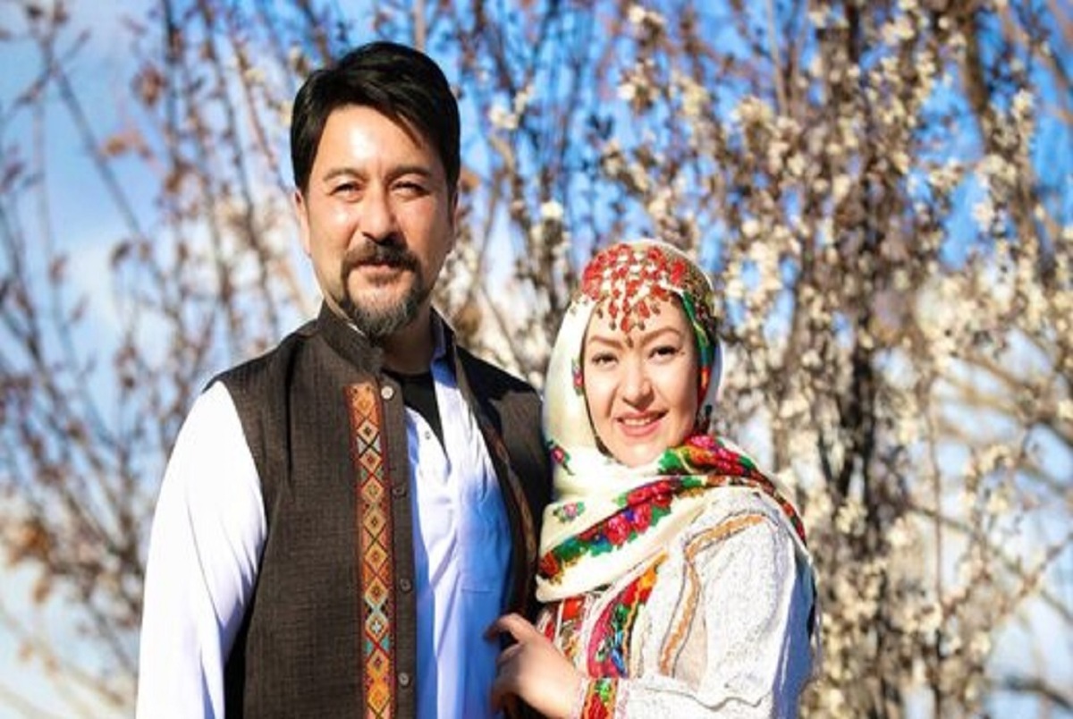 امیرحسین صدیق و همسرش در ویژه برنامه نوروزی