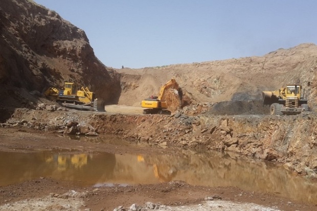 فعالیت 2 معدن در قزوین و اعتراض فعالان مدنی